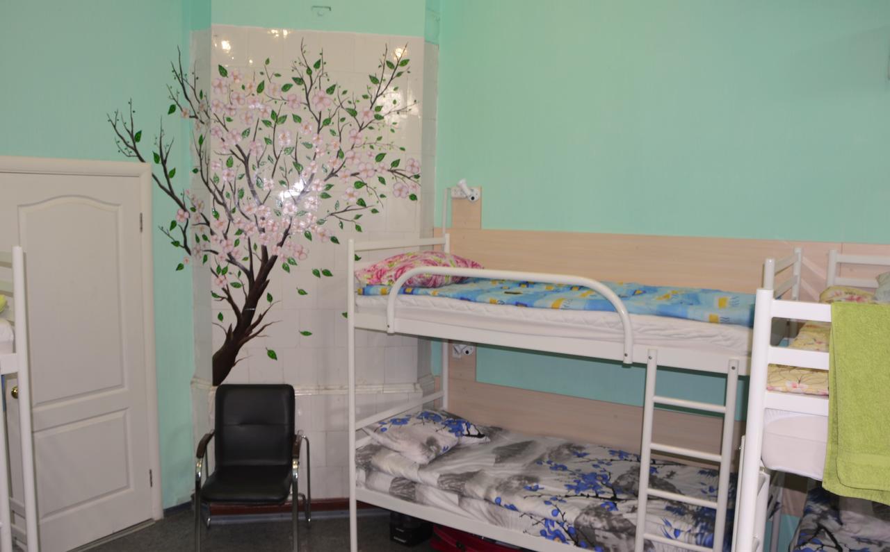 Vishnya Hostel นิปโปร ภายนอก รูปภาพ
