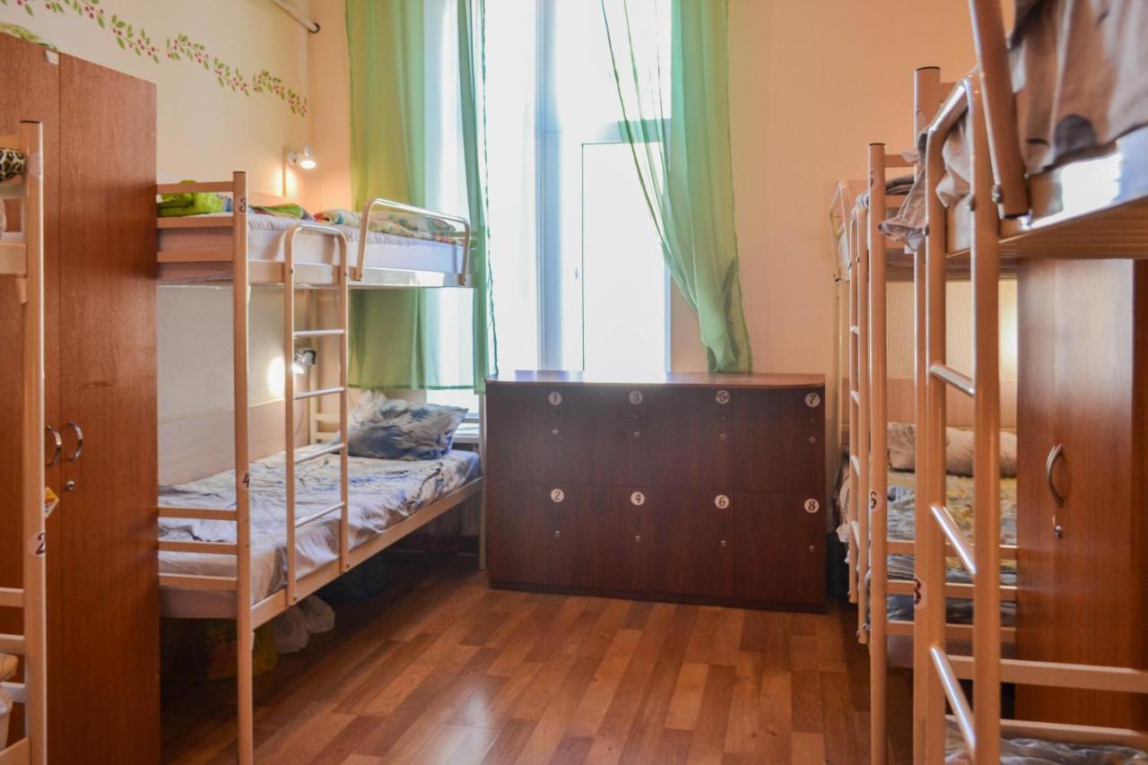 Vishnya Hostel นิปโปร ภายนอก รูปภาพ