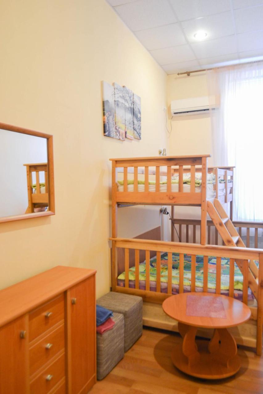 Vishnya Hostel นิปโปร ภายนอก รูปภาพ